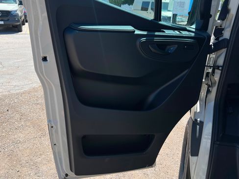 New 2026 Mercedes-Benz Sprinter 2500 image 14
