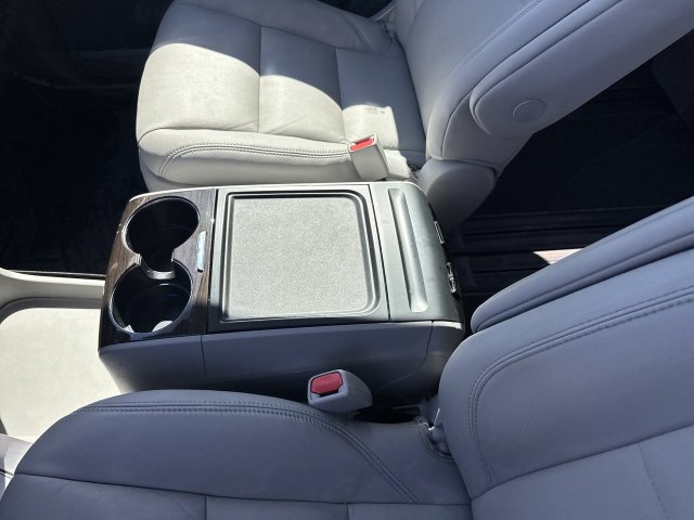 Used 2019 Toyota Sienna XLE Premium FWD image 22