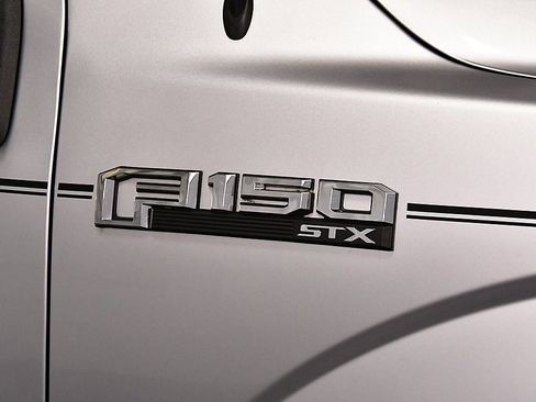 Used 2019 Ford F150 XL w/ Equipment Group 101A Mid image 10