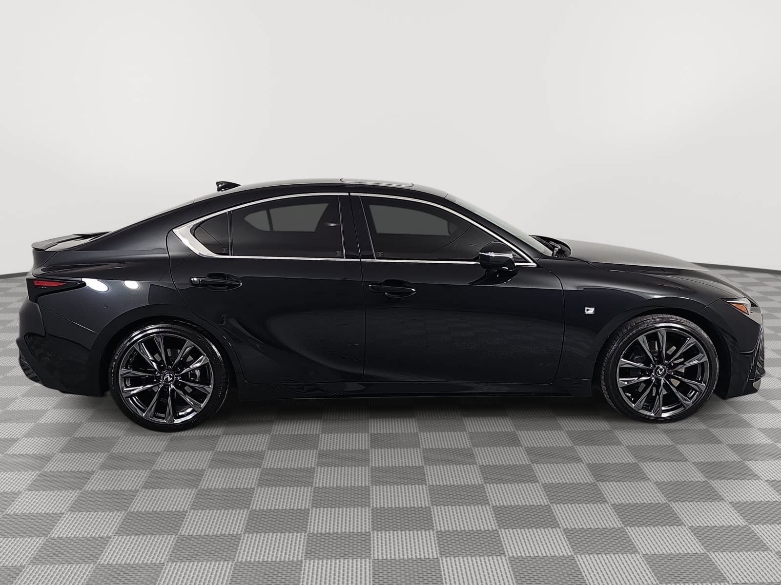 Used 2022 Lexus IS 350 F Sport RWD image 9