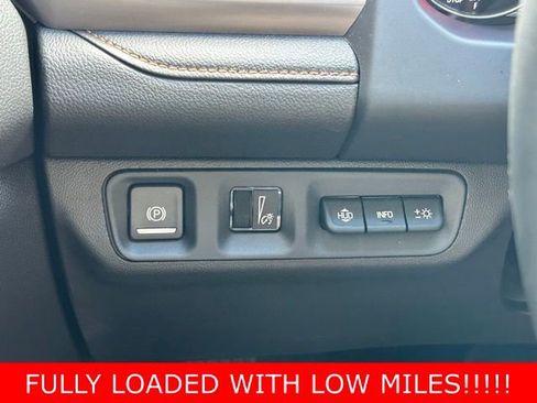 Used 2023 GMC Acadia AT4 w/ Technology Package image 22