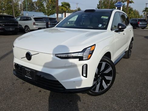 New 2025 Volvo EX90 Plus w/ Protection Package Premier image 1
