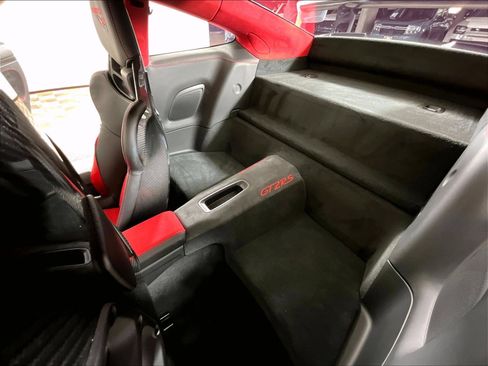 Used 2018 Porsche 911 GT2 RS RWD image 20