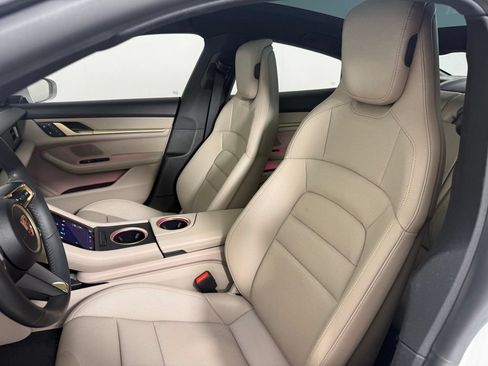 Certified 2025 Porsche Taycan AWD/4WD image 5