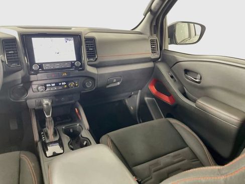 Used 2023 Nissan Frontier Pro-X w/ Technology Package RWD image 23