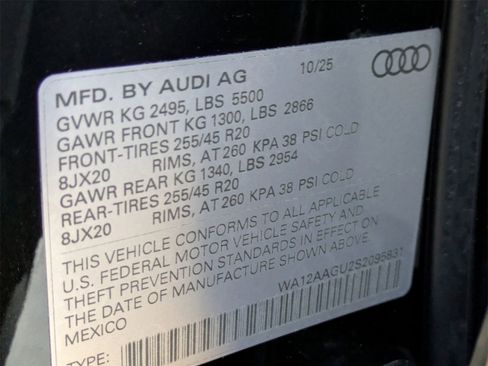 New 2025 Audi Q5 Premium Plus image 17