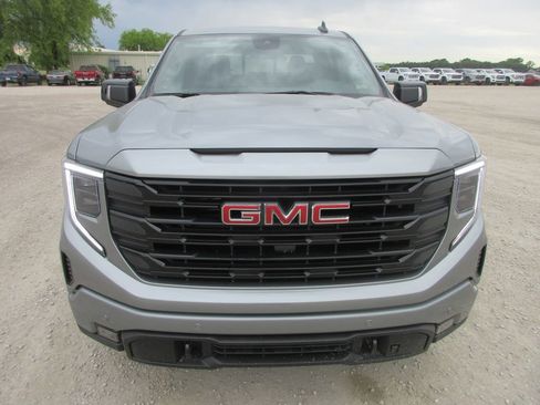 New 2026 GMC Sierra 1500 Elevation w/ Elevation Premium Package AWD/4WD image 12