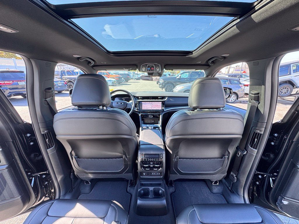 New 2027 Jeep Grand Cherokee L Limited AWD/4WD image 27
