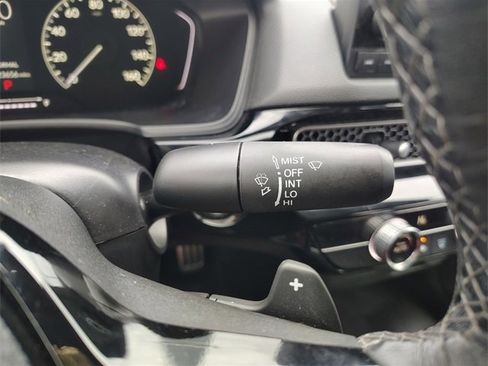 Used 2023 Honda Civic Sport image 17