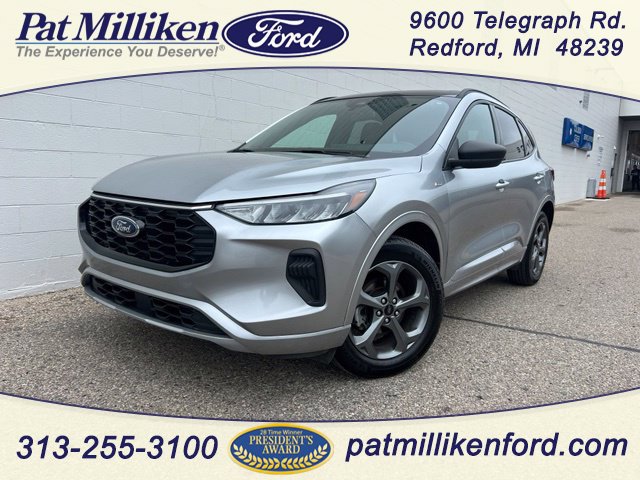 Certified 2024 Ford Escape ST-Line w/ Tech Pack #1 AWD/4WD image 1