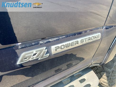 Used 2022 Ford F350 Lariat w/ Tremor Off-Road Package AWD/4WD image 10