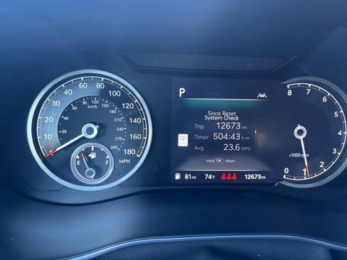 Used 2025 Genesis G70 2.5T w/ Sport Prestige Package image 18