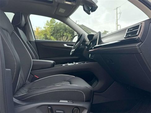 New 2026 Volkswagen Atlas SEL Premium R-Line image 14