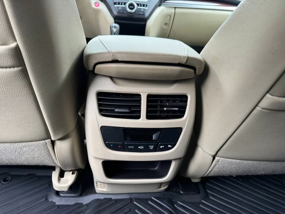 Used 2015 Acura MDX w/ Technology Package AWD/4WD image 20