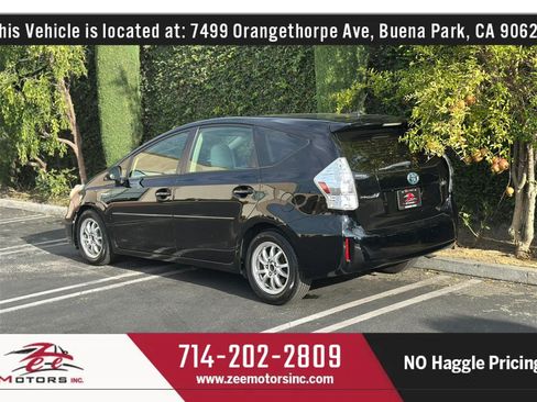 Used 2013 Toyota Prius V Three FWD image 9
