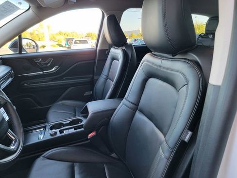 Used 2023 Lincoln Corsair Reserve w/ Equipment Group 201A image 15