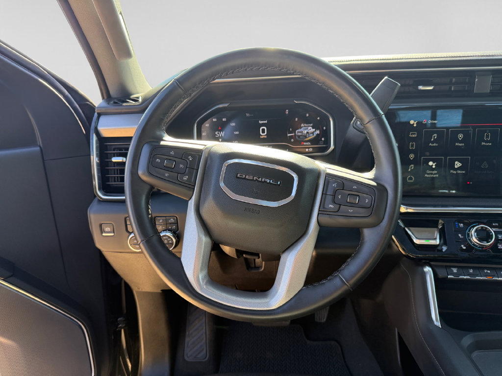 Used 2024 GMC Sierra 2500 Denali AWD/4WD image 13
