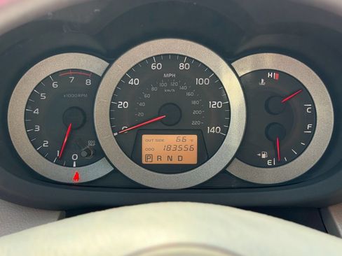 Used 2008 Toyota RAV4 4WD image 12