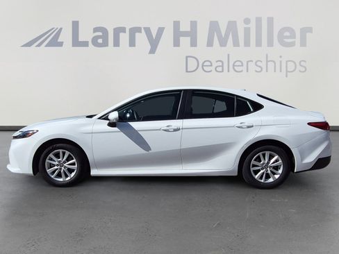 Certified 2025 Toyota Camry LE image 2