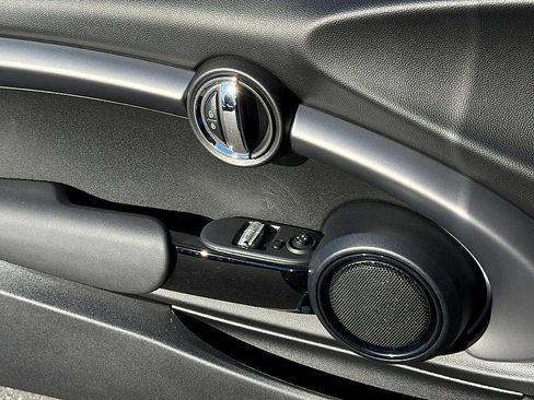 Used 2022 MINI Cooper S image 21