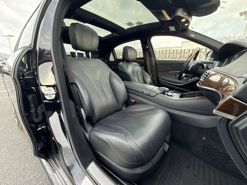 Used 2014 Mercedes-Benz S 550 Sedan image 25