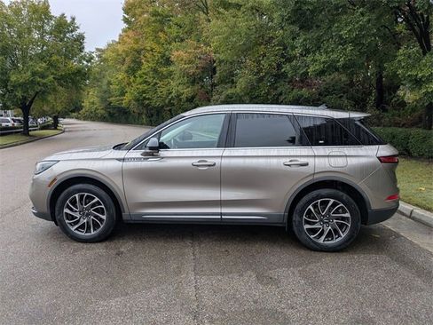 Used 2020 Lincoln Corsair FWD w/ Equipment Group 101A image 2