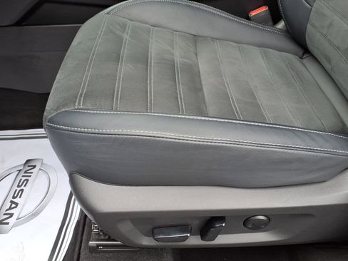 Used 2024 Mitsubishi Outlander SE image 7