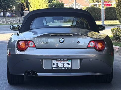 Used 2003 BMW Z4 3.0i RWD image 6