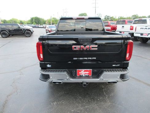 Used 2021 GMC Sierra 1500 SLT w/ SLT Premium Plus Package AWD/4WD image 7