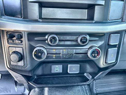 Certified 2024 Ford F250 XL w/ XL Chrome Package AWD/4WD image 16