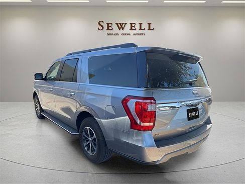 Used 2020 Ford Expedition Max XLT w/ Equipment Group 202A image 2