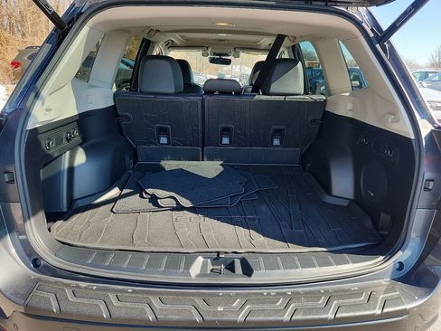 Used 2020 Subaru Forester Limited image 33