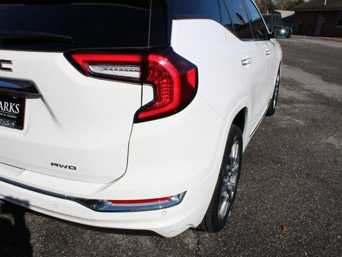 Used 2022 GMC Terrain Denali w/ Denali Premium Package image 46