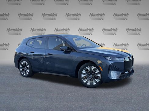 New 2026 BMW iX xDrive60 w/ Premium Package image 2