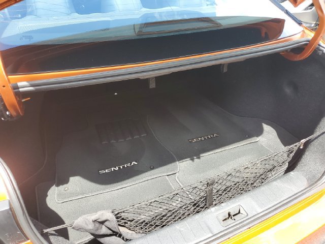 Used 2022 Nissan Sentra SR w/ Electronics Package FWD image 24