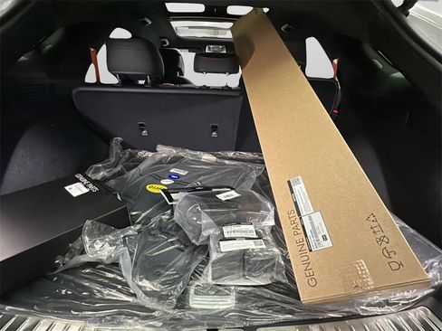 New 2026 Genesis GV70 3.5T Sport Advanced image 17