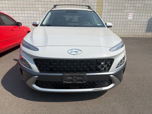Used 2022 Hyundai Kona Limited AWD/4WD image 7