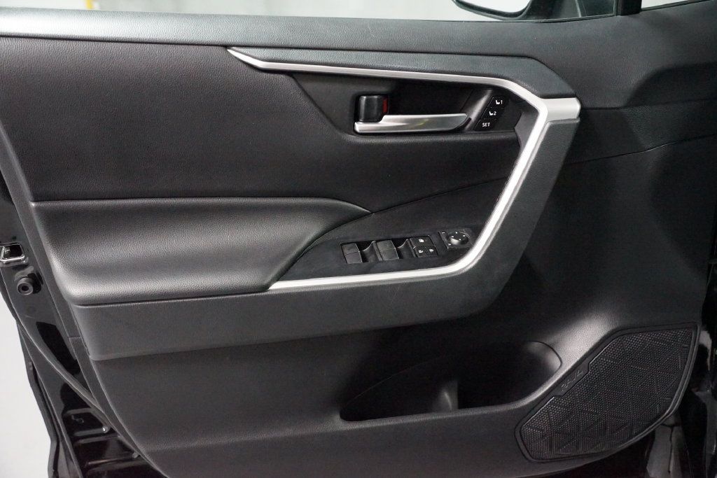 Certified 2019 Toyota RAV4 XLE Premium w/ Cold Weather Package FWD image 29