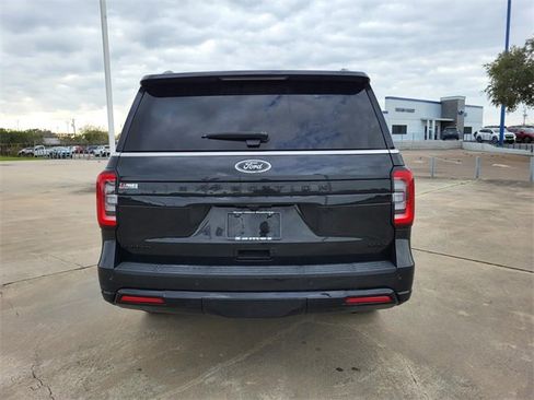 Used 2024 Ford Expedition Max Limited image 18
