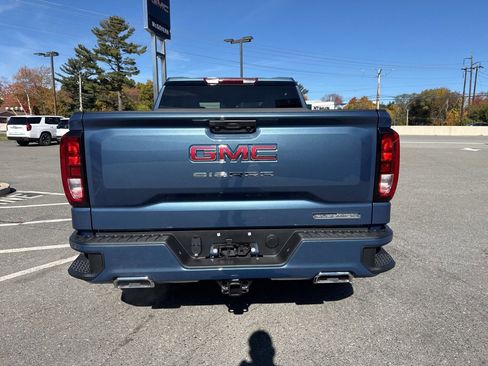 New 2026 GMC Sierra 1500 Elevation image 5