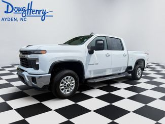 Used 2025 Chevrolet Silverado 2500 LT w/ Safety Package AWD/4WD video 1