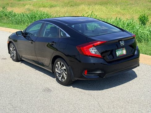 Used 2016 Honda Civic EX image 15