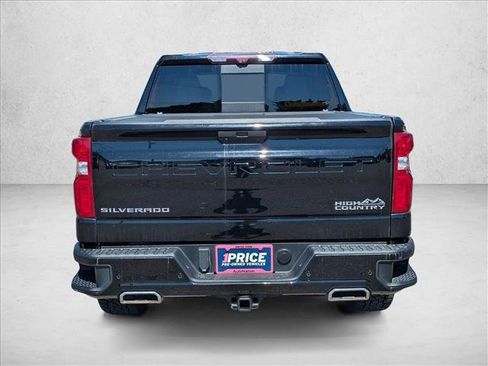 Used 2020 Chevrolet Silverado 1500 High Country w/ Technology Package AWD/4WD image 6