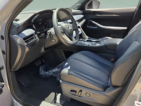Certified 2026 INFINITI QX60 Sport w/ Dark Cargo Package AWD/4WD image 28