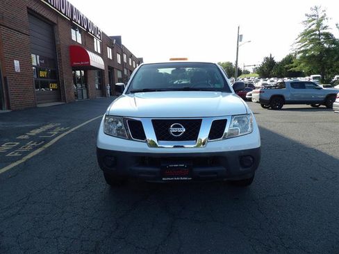 Used 2015 Nissan Frontier S image 3