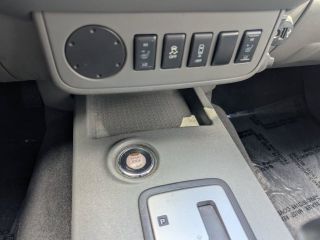 Used 2020 Nissan Frontier SV w/ Midnight Edition Floor Mats RWD image 25