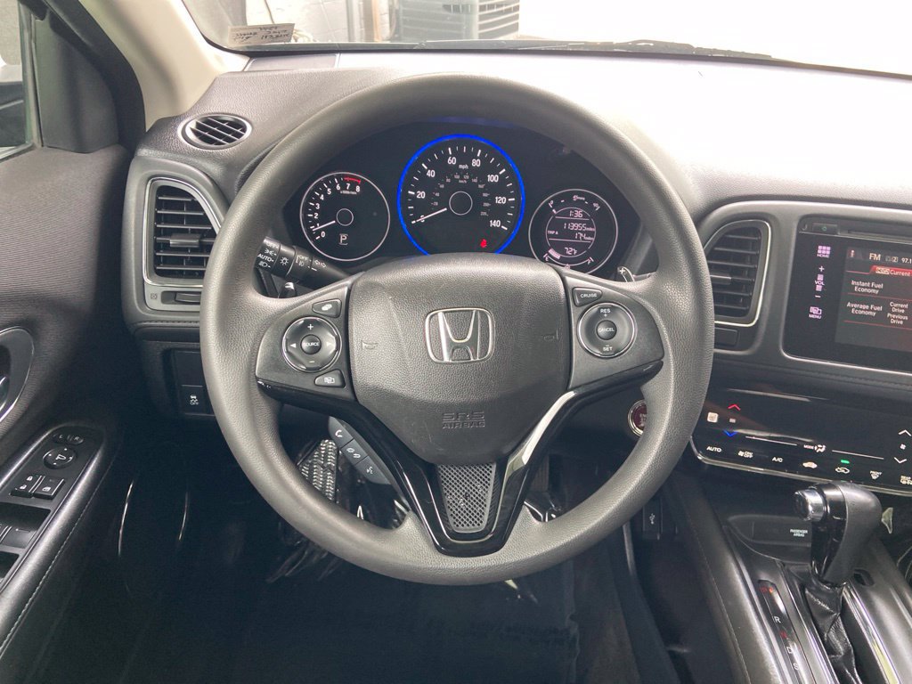 Used 2017 Honda HR-V EX image 19