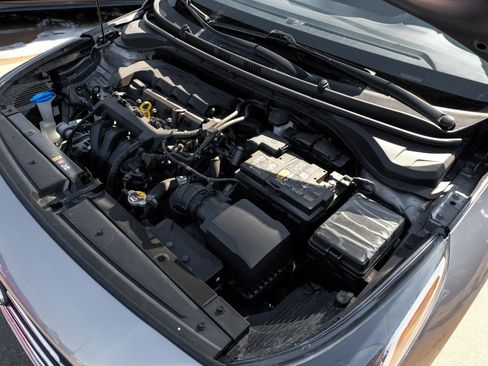 Used 2022 Hyundai Accent SE image 49