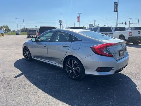 Used 2020 Honda Civic Sport image 5