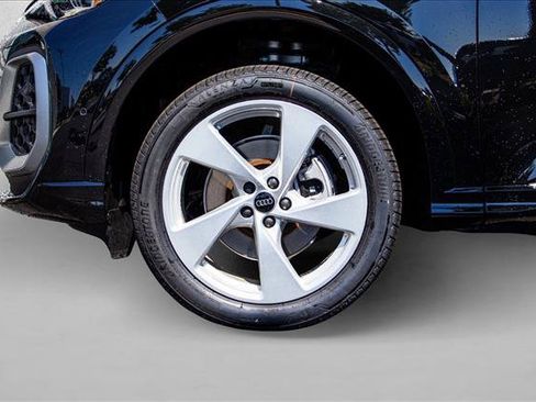New 2026 Audi Q5 Premium Plus AWD/4WD image 9